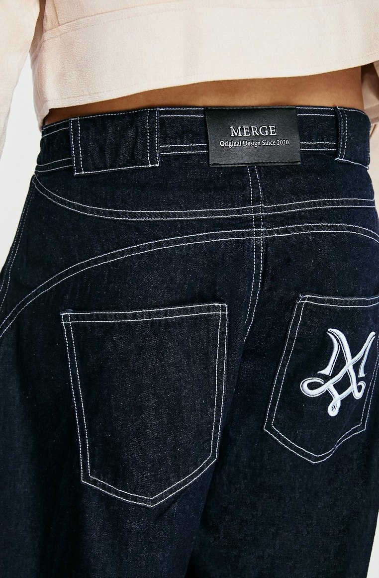 Merge Balloon Jeans (จัดส่ง 27/01)