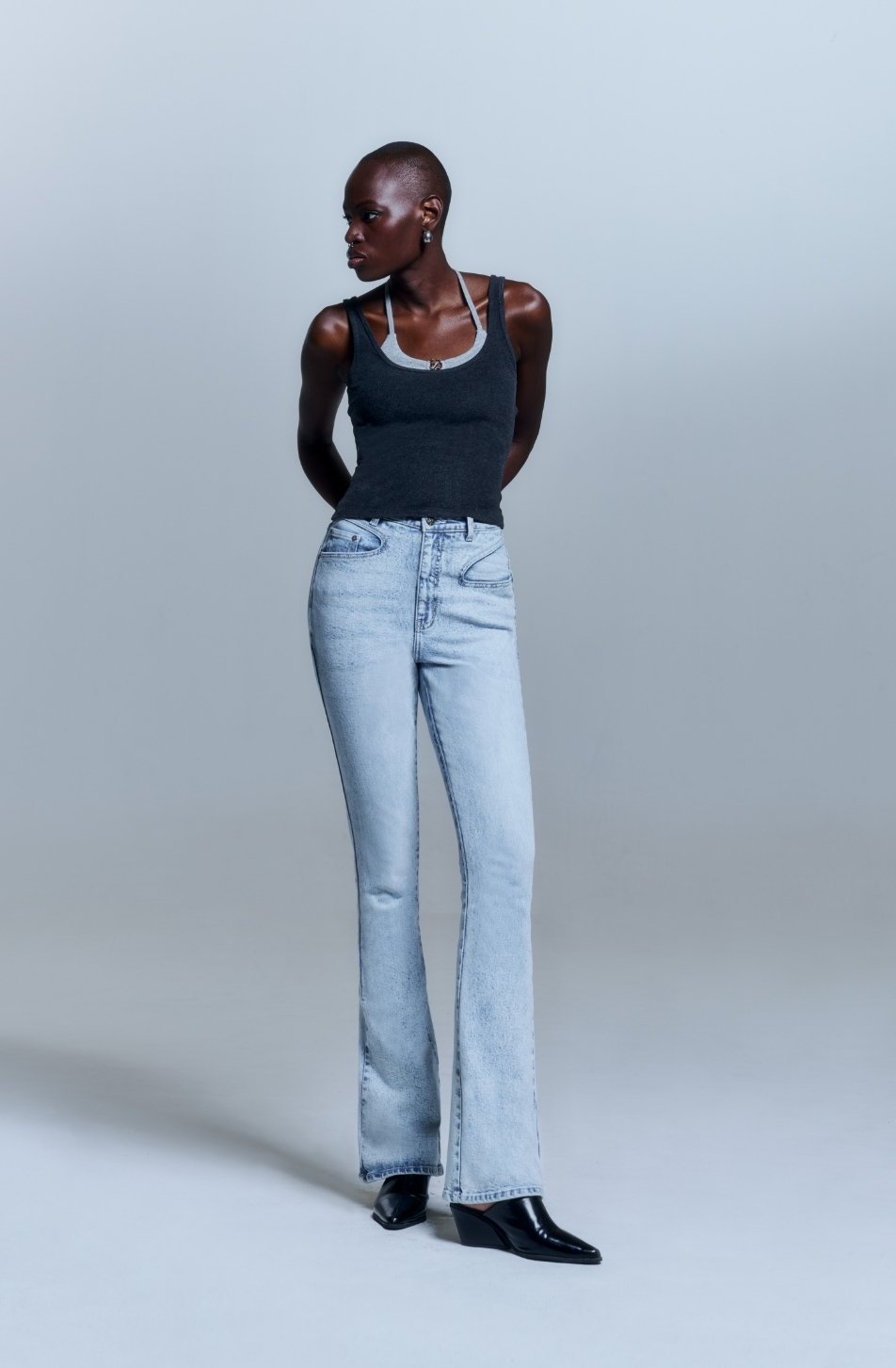 Merge Curve Up Jeans