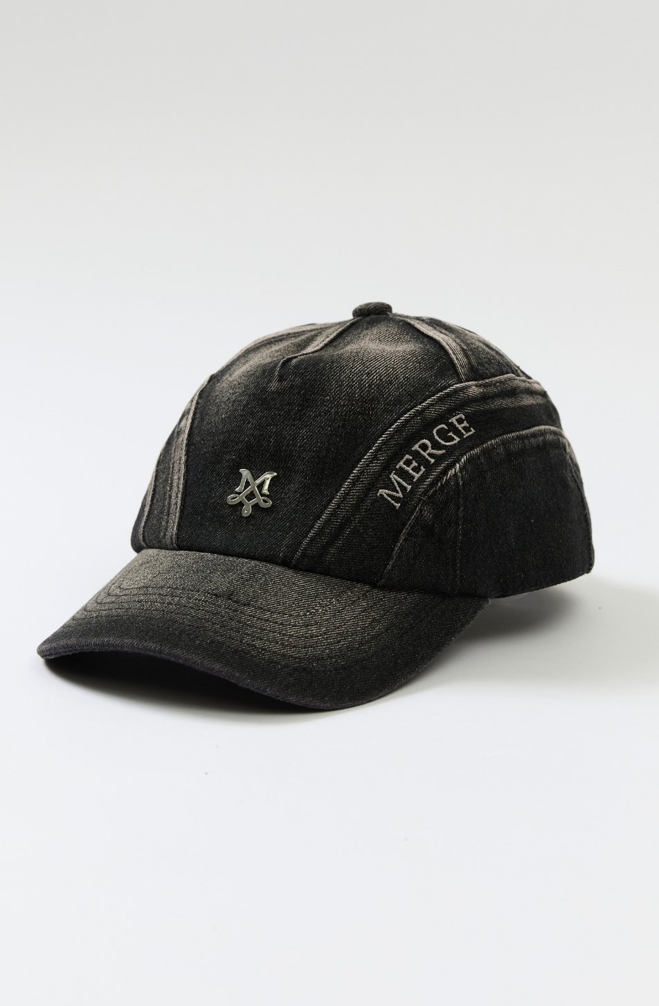 M Symbol Cap (จัดส่ง 11/04)