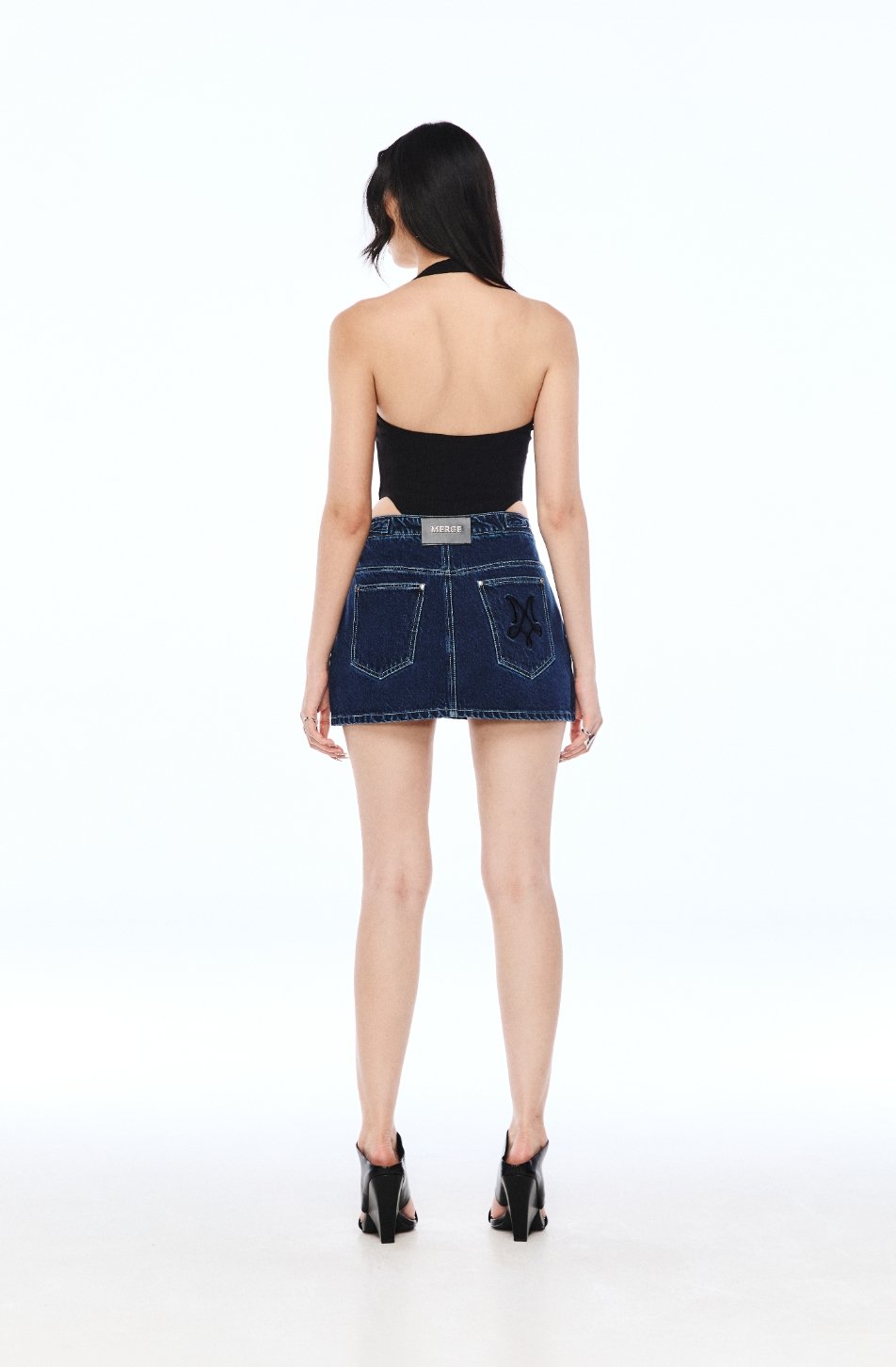 Merge Denim Mini Skirt (จัดส่ง 03/06)