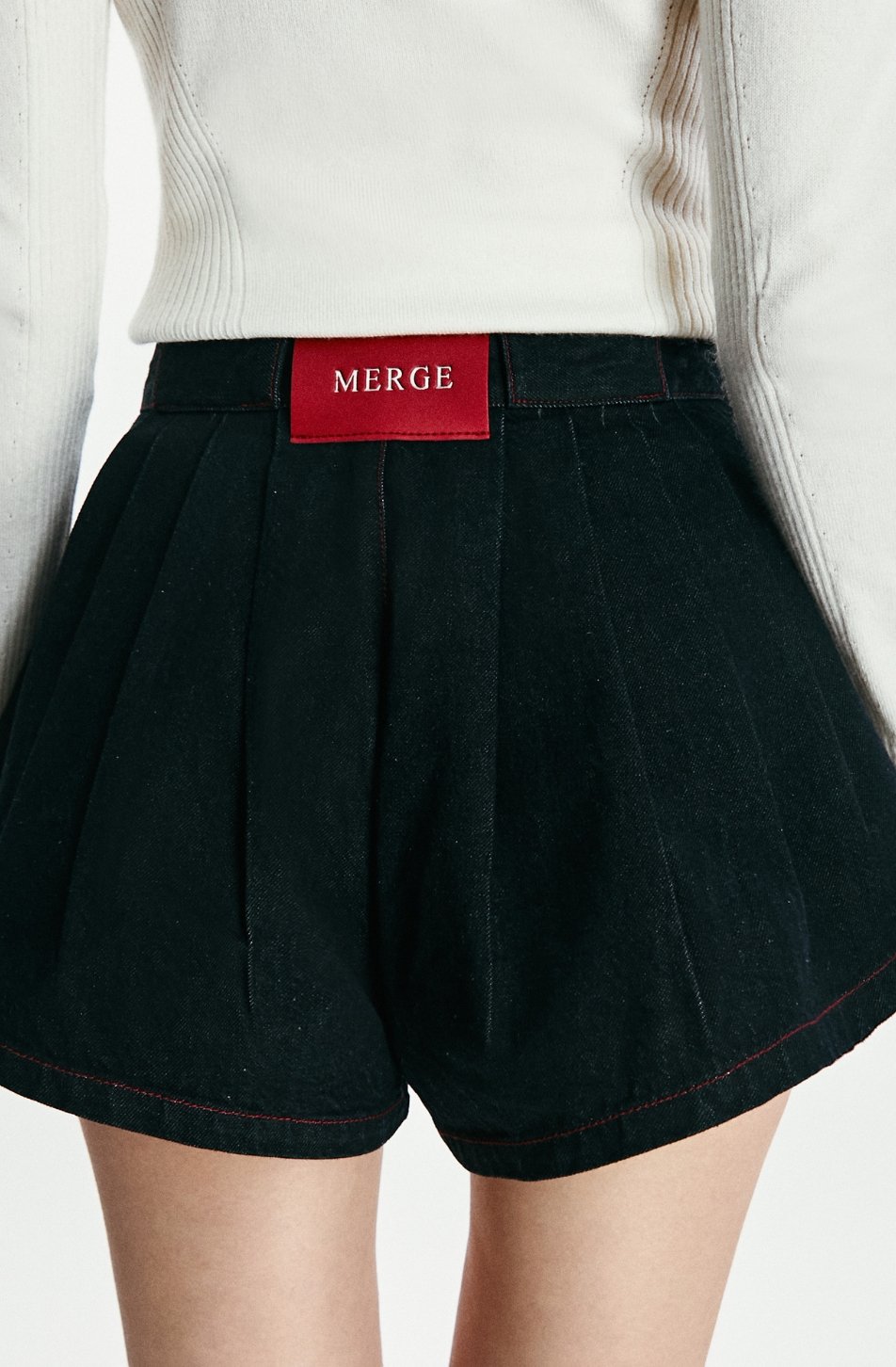 Puffy Pleated Denim Shorts