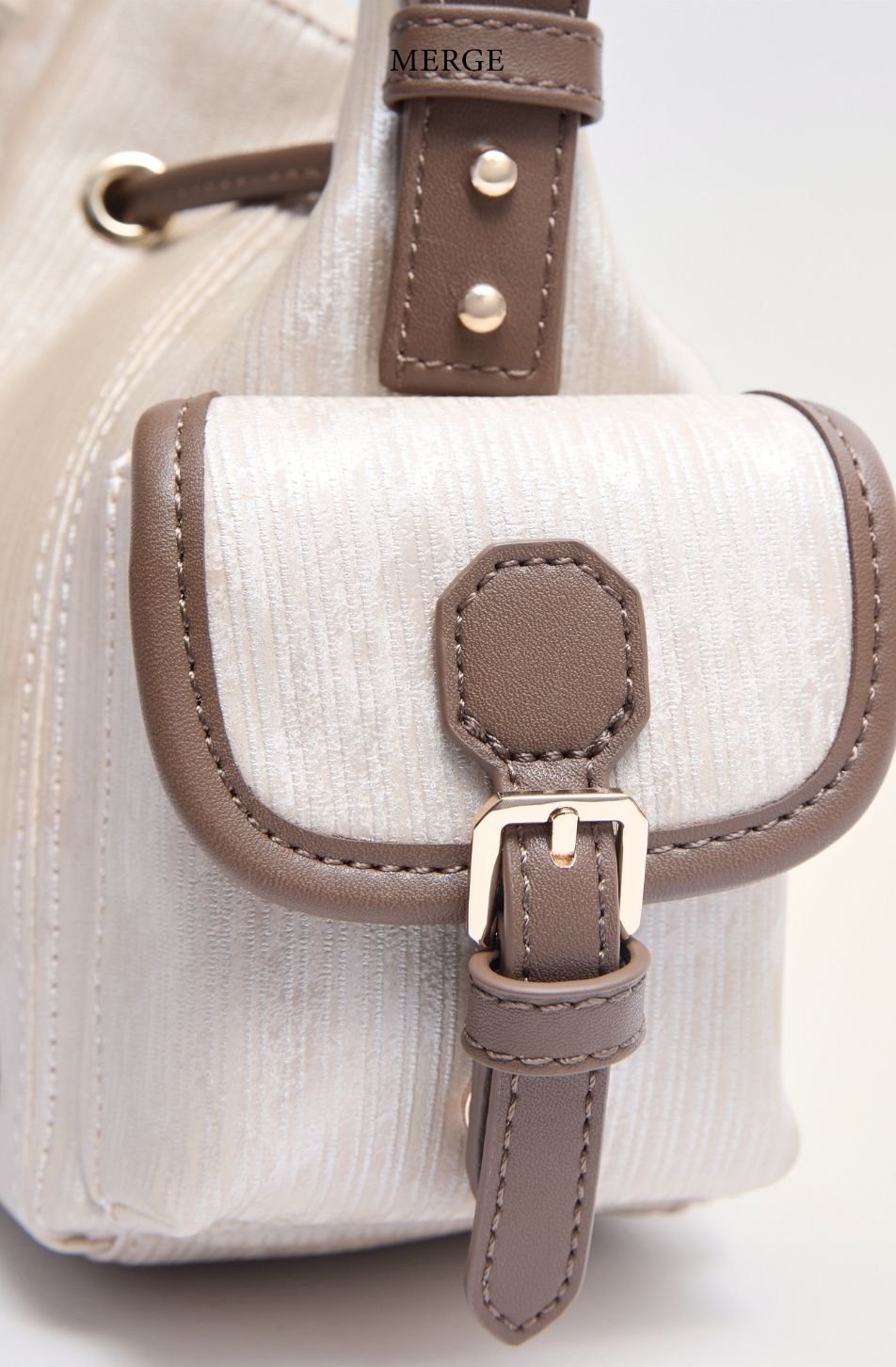 Merge On Time Bag Mini - Golden Shore (จัดส่ง 4-6 Nov)