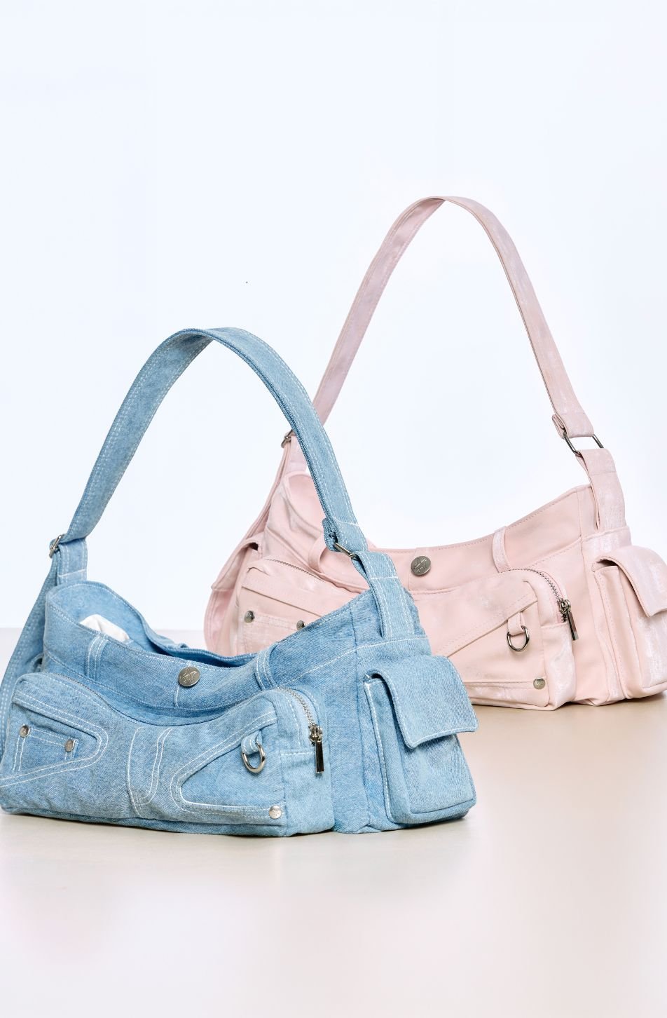 Merge Cargo Bag Pale Pink