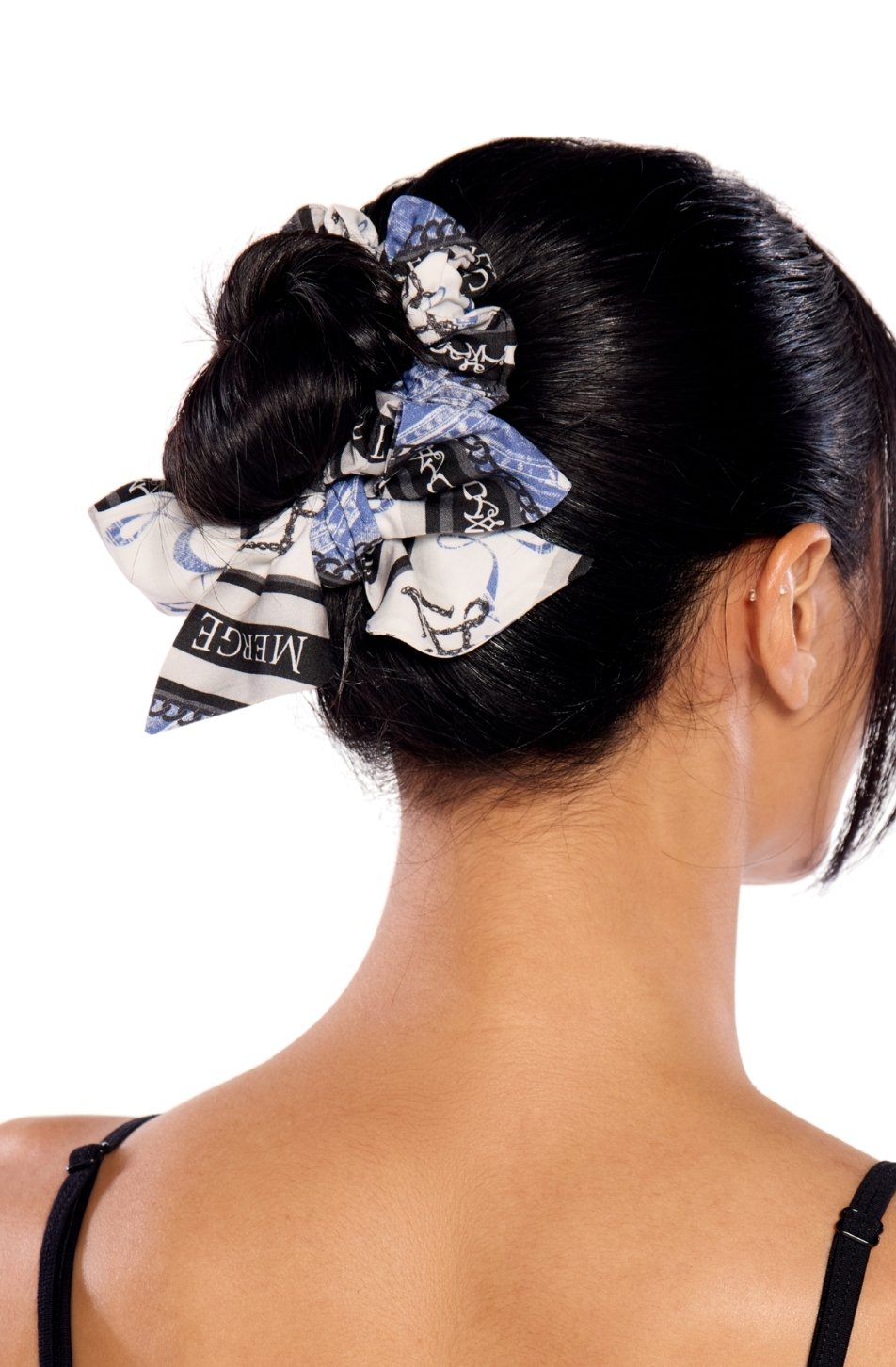 Merge Garland Scrunchies