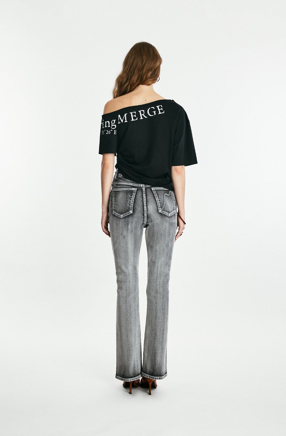 Merge Curve Up Jeans (จัดส่ง 27/01)