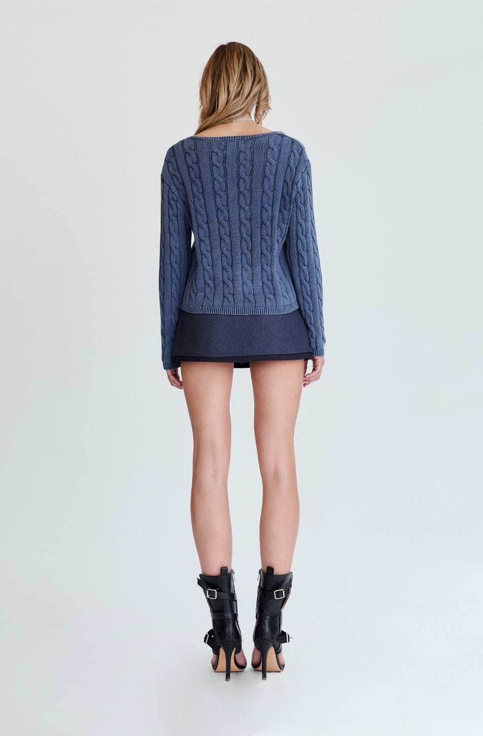 Dana Cardigan (Dusty Blue จัดส่ง 20/04)