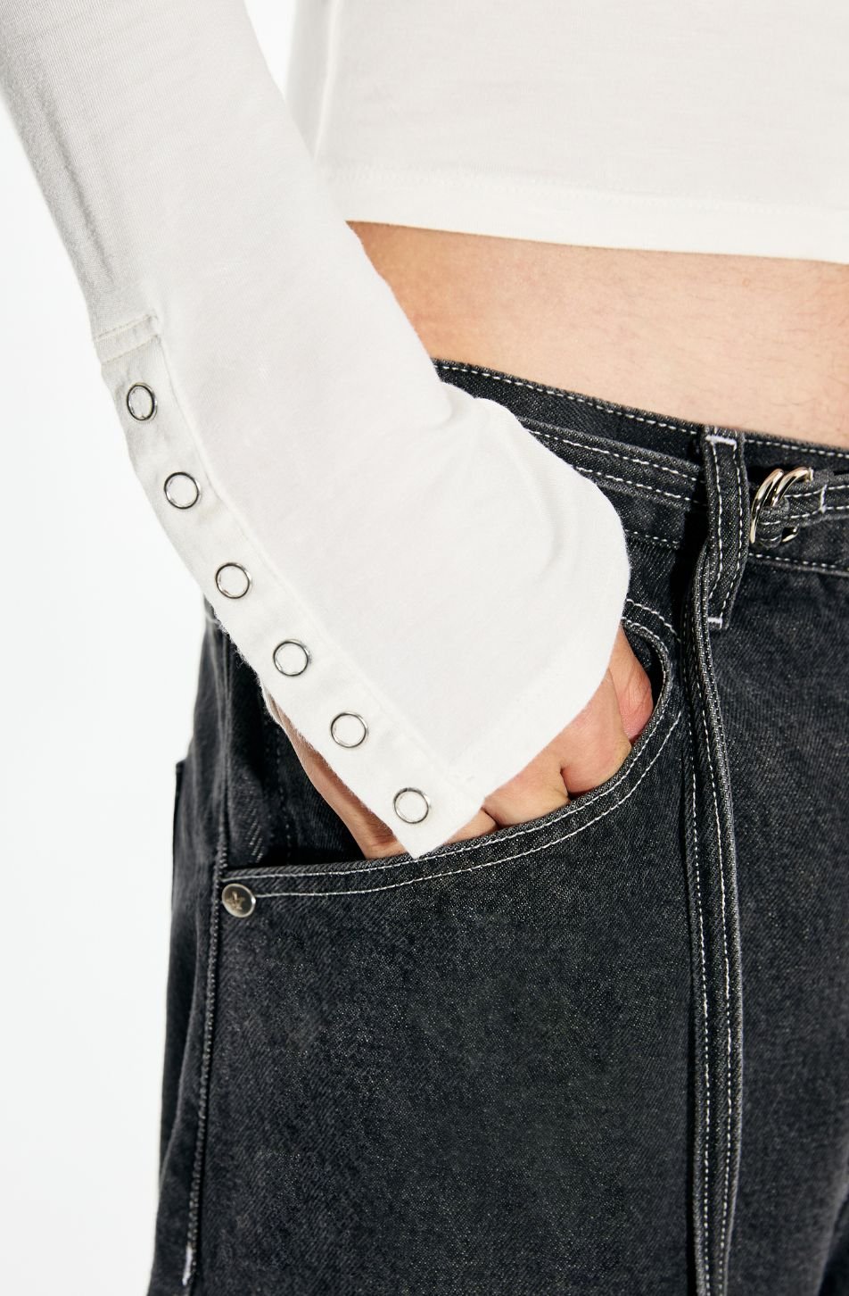 Perfect Low Waist Belt Jeans