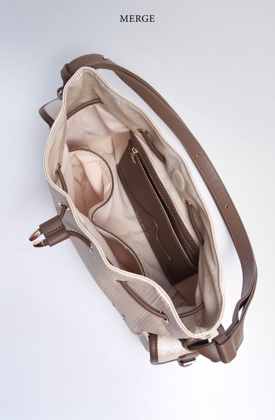 Merge On Time Bag Mini - Golden Shore (จัดส่ง 4-6 Nov)