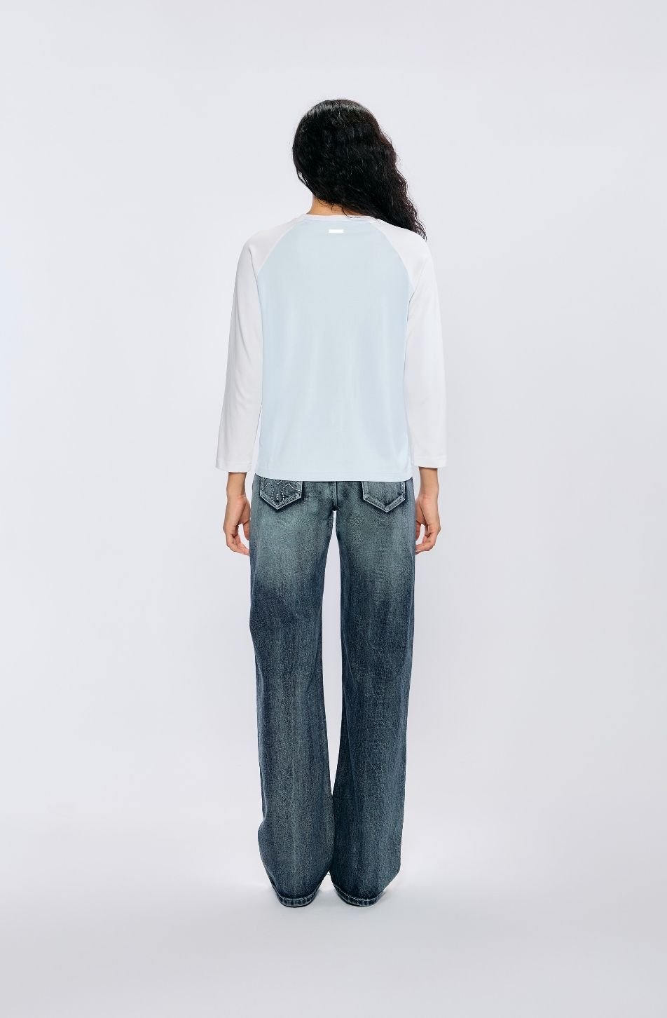 Andro Long Sleeve Tee (จัดส่ง 15/09)