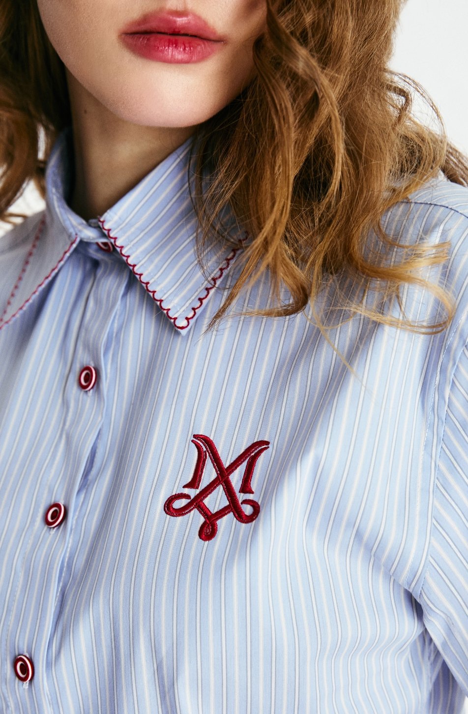 Bubble Crop Shirt (จัดส่ง 23/01)