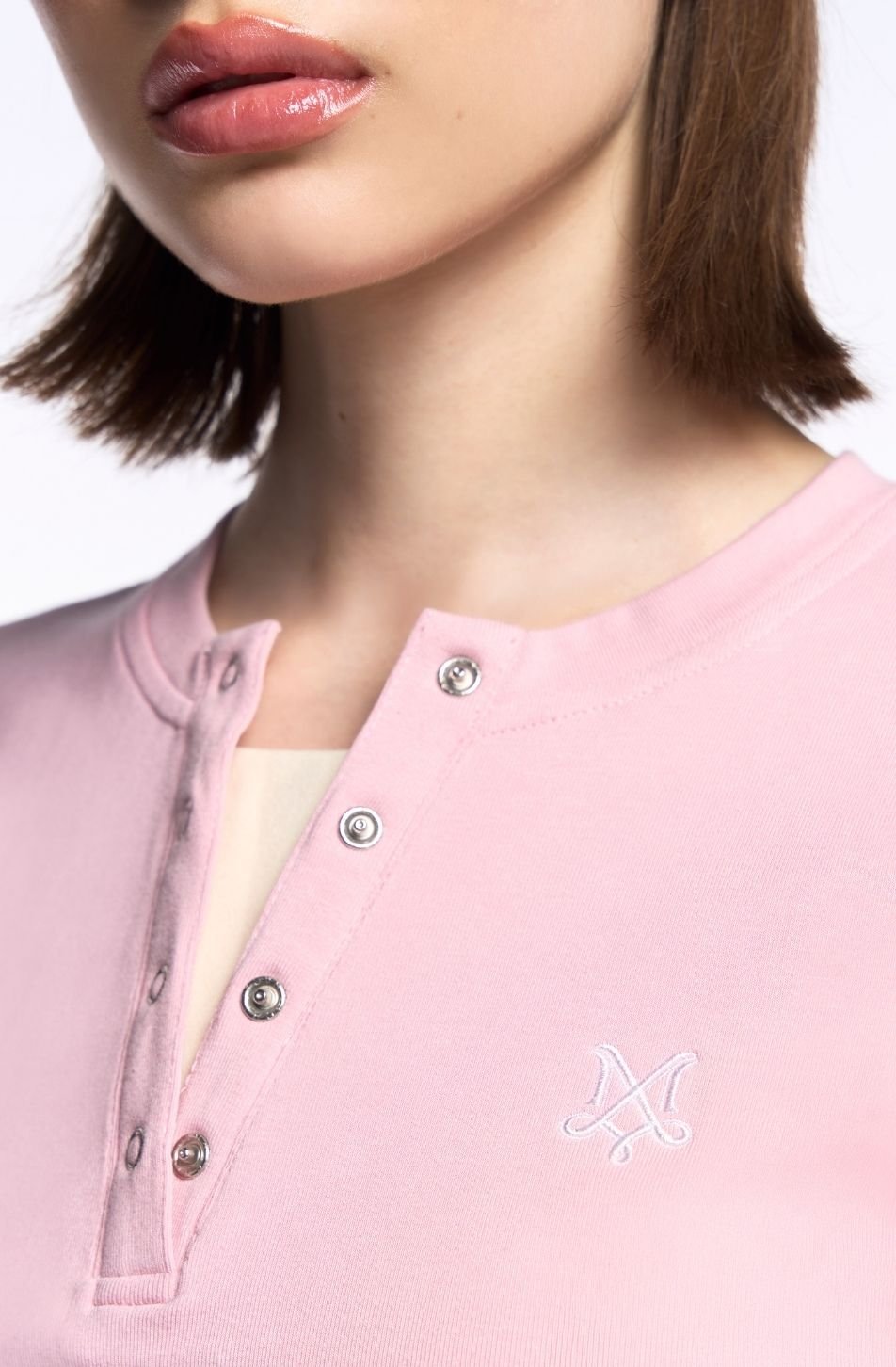 Mandy Layer Tee จัดส่ง 24/07