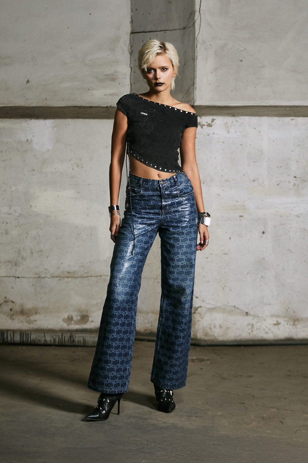 Merge Ribbie Off Shoulder Top