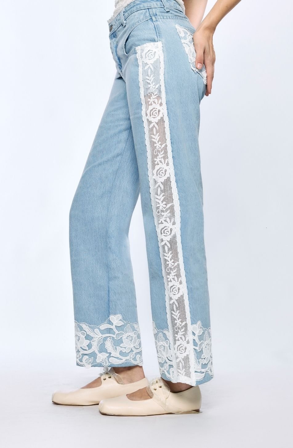 Ultra Low Waist Jeans